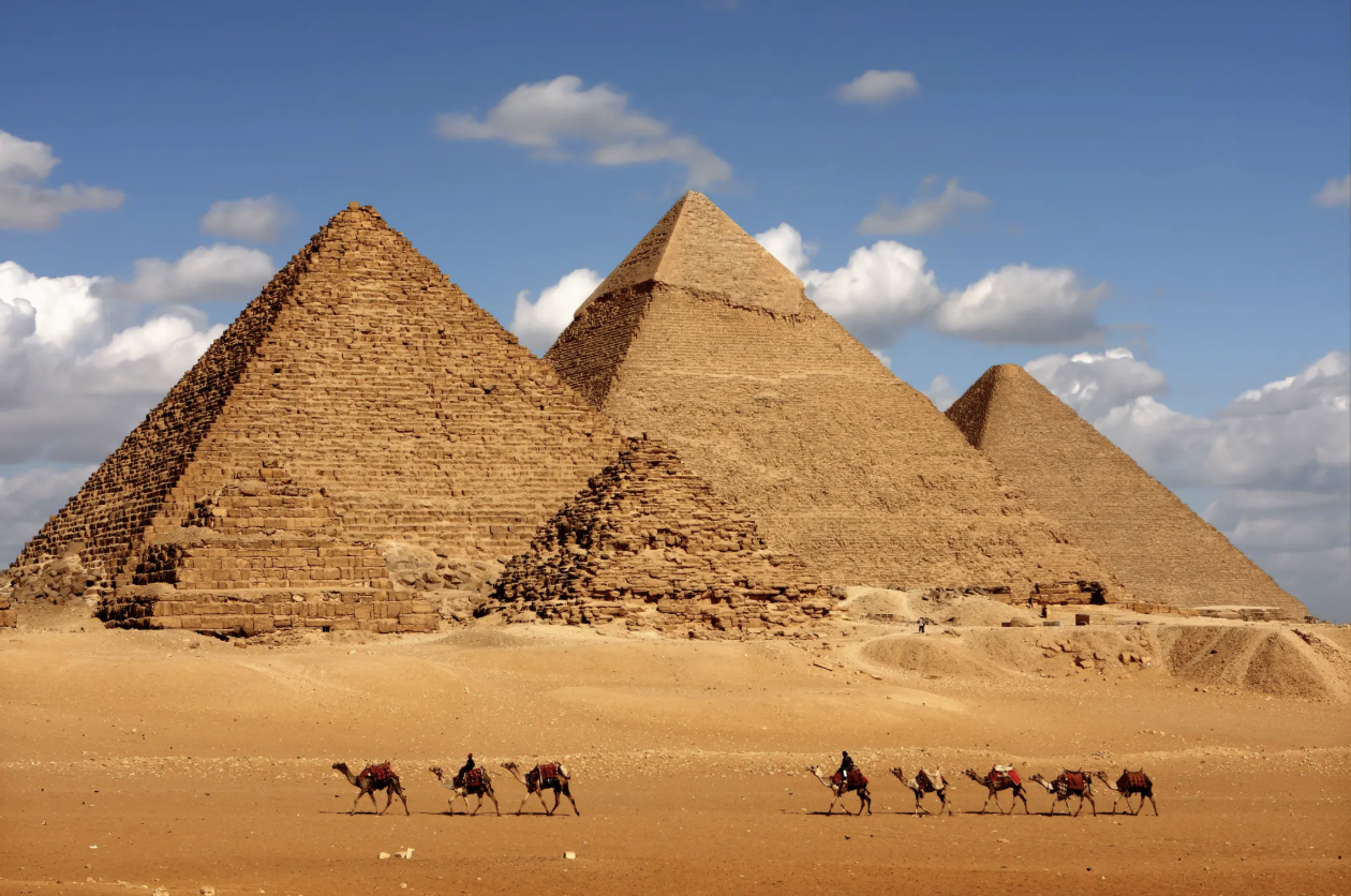giza Pyramids